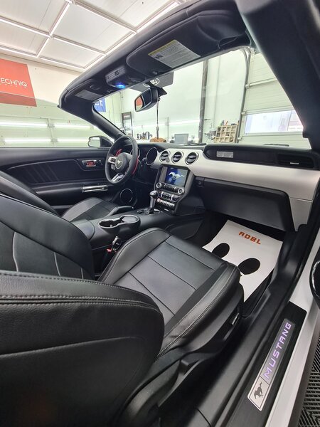 Daniel Detailing - Curatare auto, tratamente ceramice si infoliere
